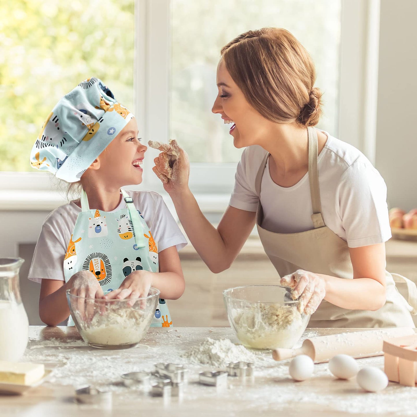 Pipoobear Kids Apron for Boys and Girls Aged 2-6, Toddler Aprons with Pocket Adjustable Strap, 100% Cotton Blue Chef Outfit for Kitchen Cooking Baking Painting and Craft